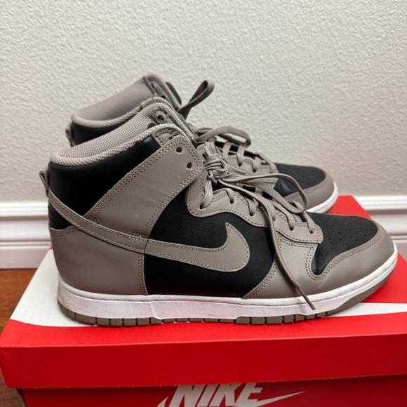 Nike Dunk High Moon Fossil (Women's) Size 12 - Picture 1 of 8